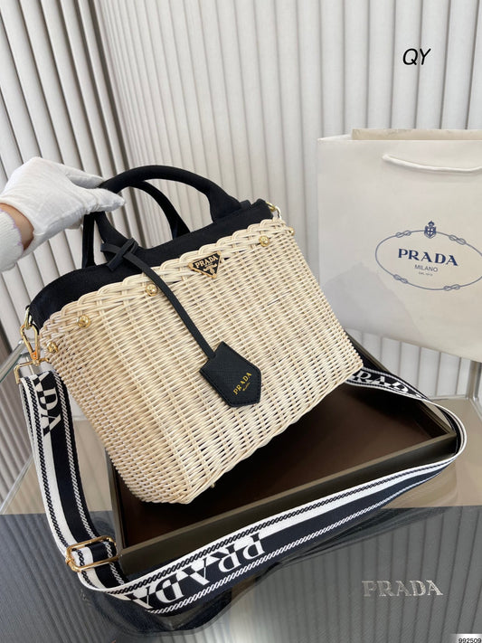 Prague Raffia Beach Bag