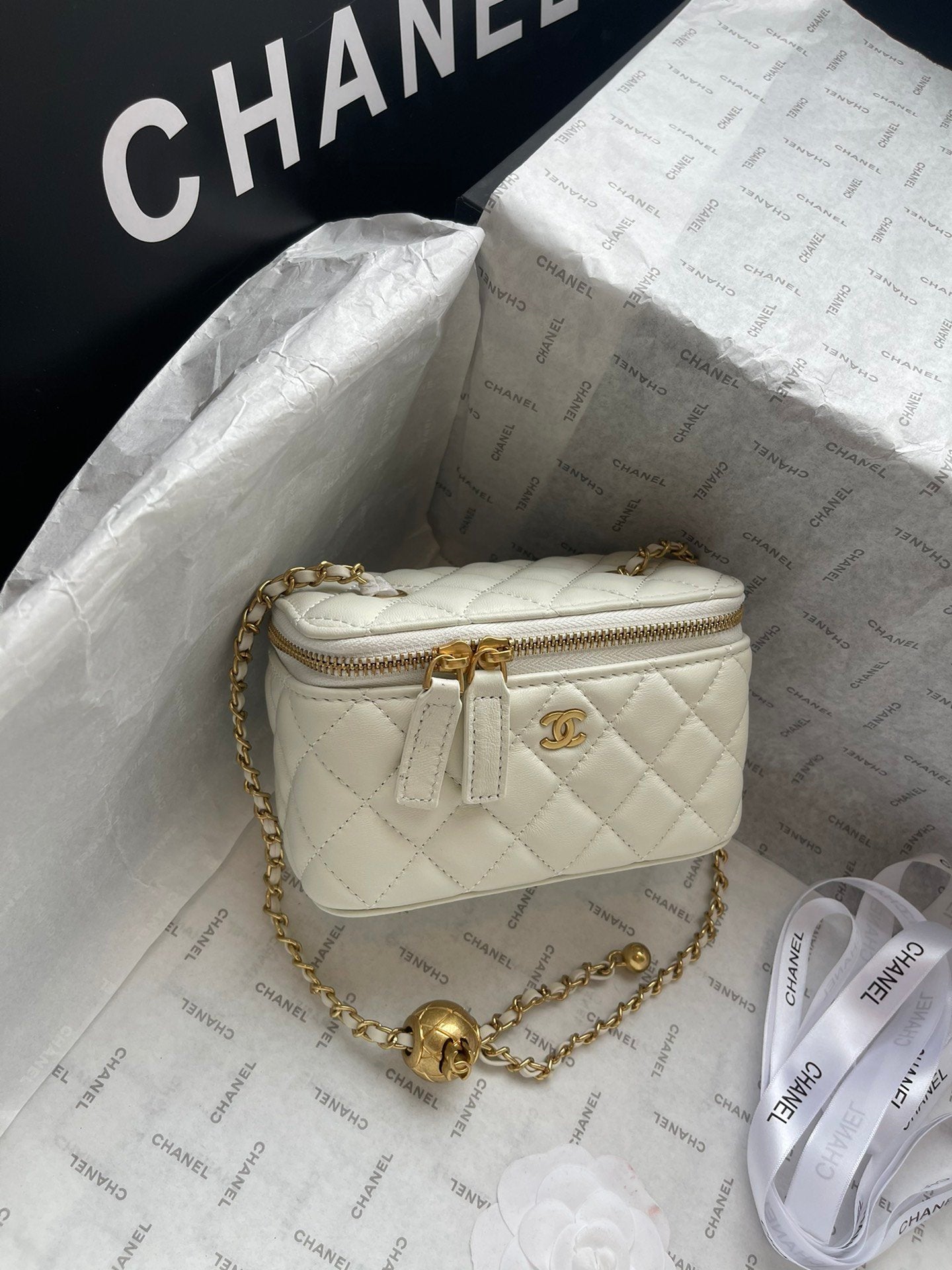 Premium Coco Chain Vanity Mini Bag